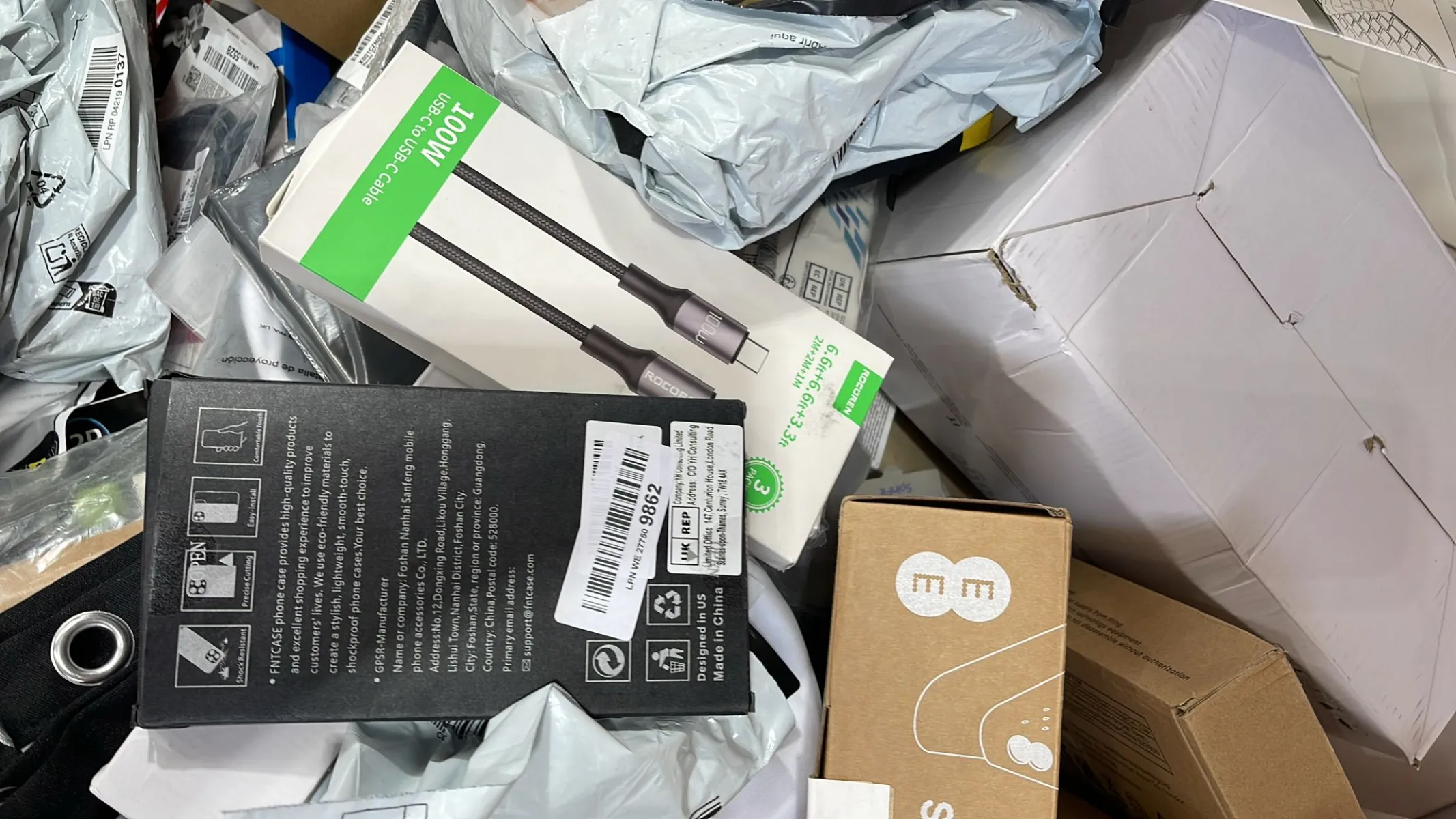 0y3nDAqMn0nfdf Computer accessories - mixed electronics - 1pallet, 1581pcs - Image 1