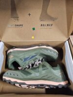 Sport Shoes pallets - Image 17