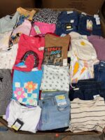 Target Kids Clothes (750-850 Pieces) - Image 12
