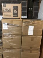 4 Boxes of 50 Velvet Clothes Hangers RRP £99 - Image 2