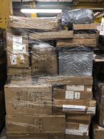 living and home returns 18 PALLETS - Image 4