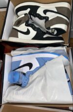 Buy Authentic Nike Shoes - Image 3