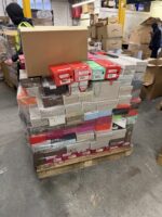 clearance Shoes 200 units - Image 3