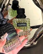 Valentino Perfumes Pallets: A Luxury Fragrance Resale - Image 12