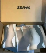 SKIM CLOTHING PALLET - Image 8
