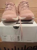 Lululemon Shoes Pallets - Image 3