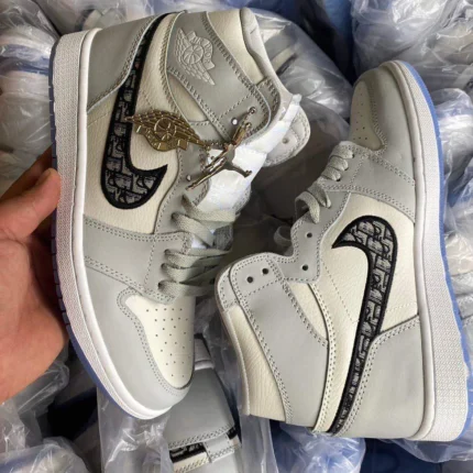 Nike Sneakers Liquidation Pallets Wholesale for Resellers
