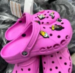 Classic Crocs Pallet Wholesale – 300 Pairs Bulk Footwear - Image 16