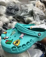 Classic Crocs Pallet Wholesale – 300 Pairs Bulk Footwear - Image 12