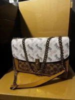 Branded Ladies Handbags Pallets: Premium Wholesale - Image 3