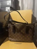 Branded Ladies Handbags Pallets: Premium Wholesale - Image 21