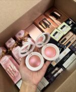 COSMETICS MAKEUP PALLETS