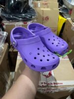 Crocs Liquidation Pallet Manifest Breakdown - Image 3