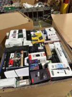 Mixed Electronics Pallet: Wholesale Bulk Electronics - Image 3