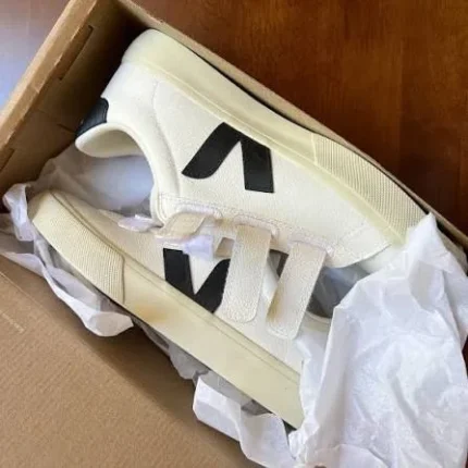 Veja Shoe Pallets