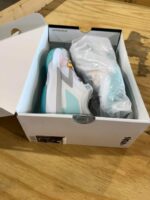 Mixed Nike Shoes Pallet - Image 24