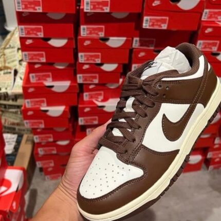 Mixed sneaker pallets liquidation
