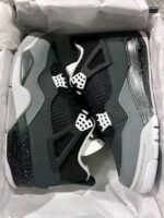 Mixed sneaker pallet liquidation - Image 3
