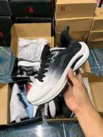 Sport Shoes Pallet - Image 5
