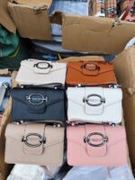 Women Handbags Pallet