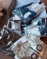 Alo Yoga Clothing Pallet - Image 4