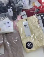 Wholesale Alo Yoga Clothes Pallet - Image 4