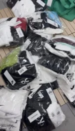 Wholesale Alo Yoga Clothes Pallet - Image 3